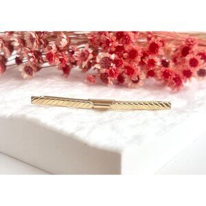 Minimalist Fluted Smooth Gold Toned Vintage Men's Collar Clip | Collar Bar
